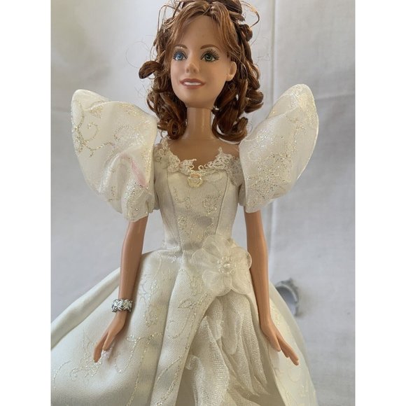 RARE Enchanted Giselle Amy Adams doll Fairytale Wedding Barbie Disney - Picture 9 of 10